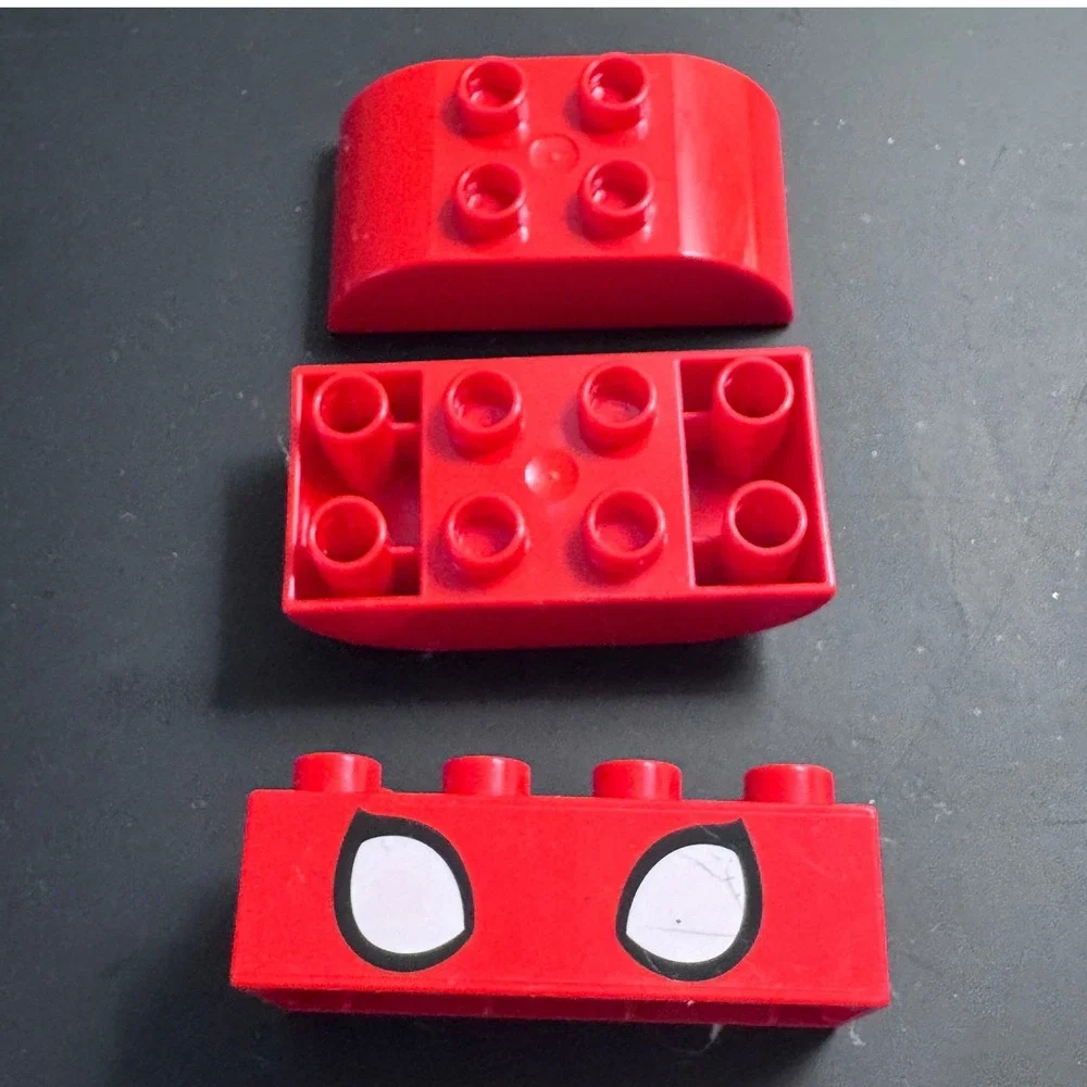 LEGO Duplo Marvel Spider-Man Head Replacement Bricks Red 3 Piece Set Spidey part